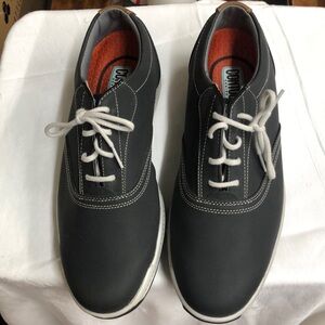 Footjoy Contour Mens 8.5 Spikeless Golf Shoes Lace Golf Sneakers Casual no box